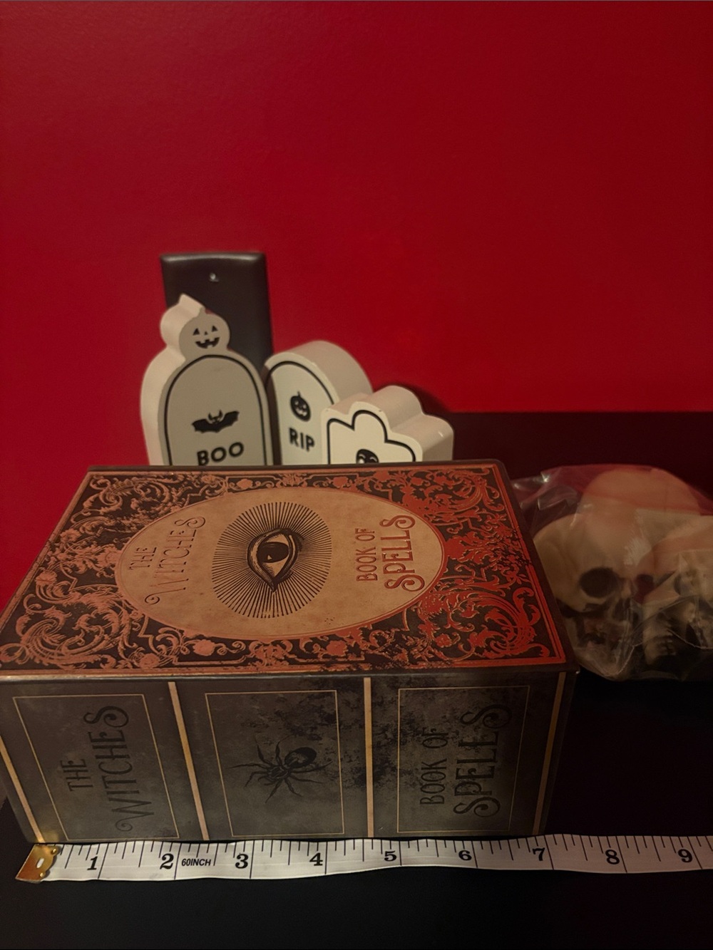 Halloween bundle- 9 items - Picture 4 of 5